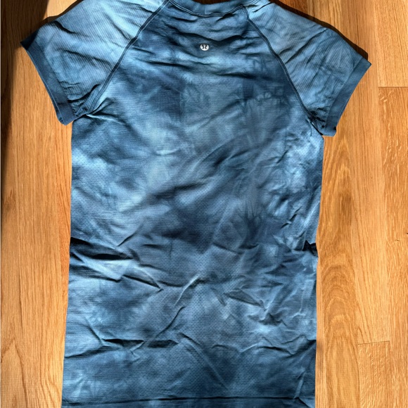 Lululemon swiftly short sleeve night diver tie dye size 6 - Picture 2 of 5
